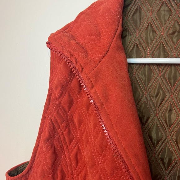 Nomadic Traders Rust Quilted Vest Size XL - Picture 6 of 8